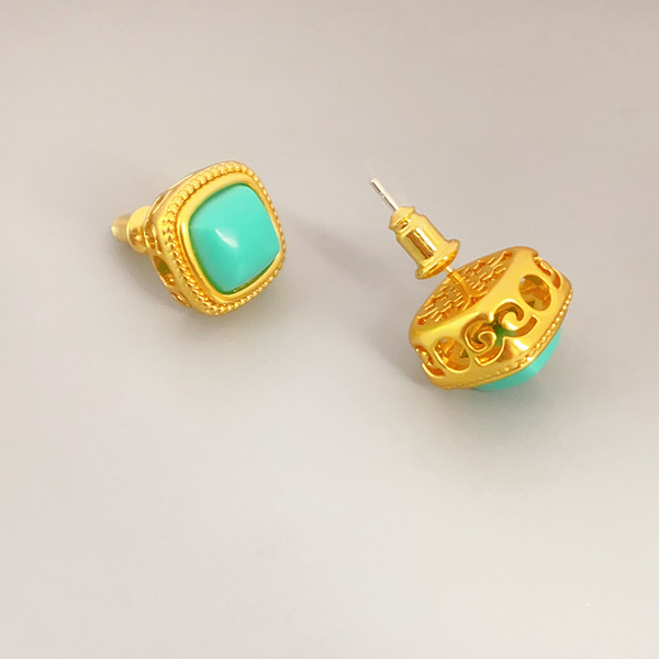 Fashionable retro turquoise stone inlay