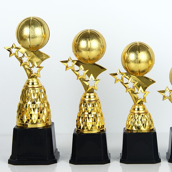 Nuevos eventos trofeos de plástico recompensas juegos escolares infantiles cuentas de cuentas de cuentas de beisbol equilibrio carro paloma