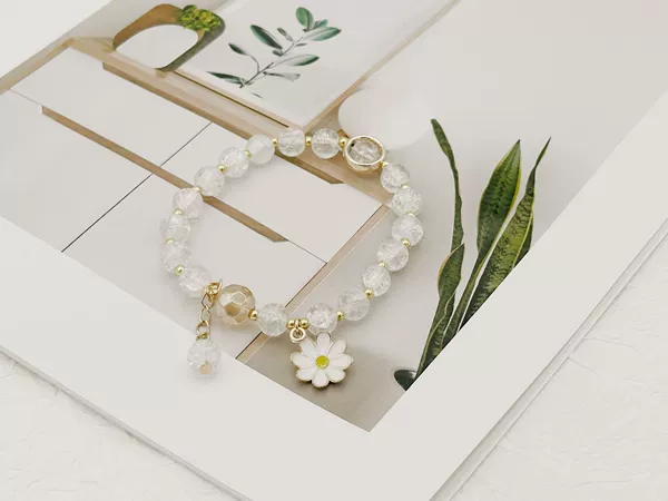 S060-White Daisy Bracelet #SZ537
