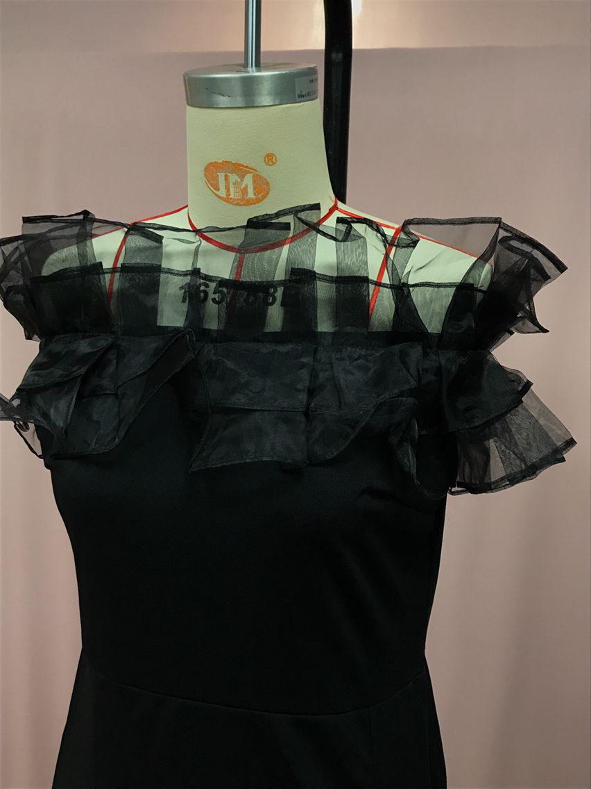Elegantes Damen Strickkleid Mit Ein-schulter-schnitt Und Rüschen_voghion.com