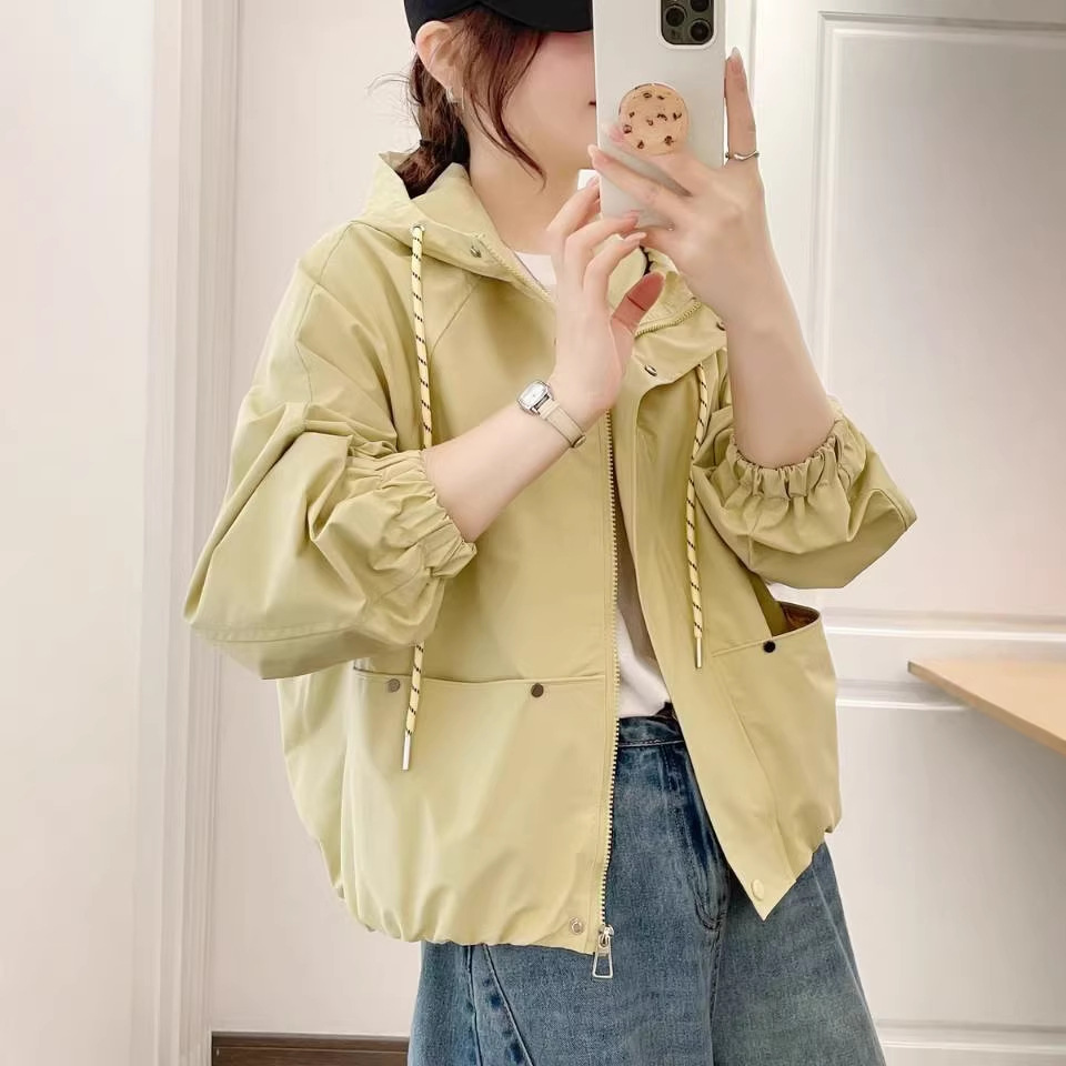 Women's Hooded Windbreaker Jacket 2026 Spring New Korean Style Loose Fit Slimming Jacket Petite Casual Top Trendy