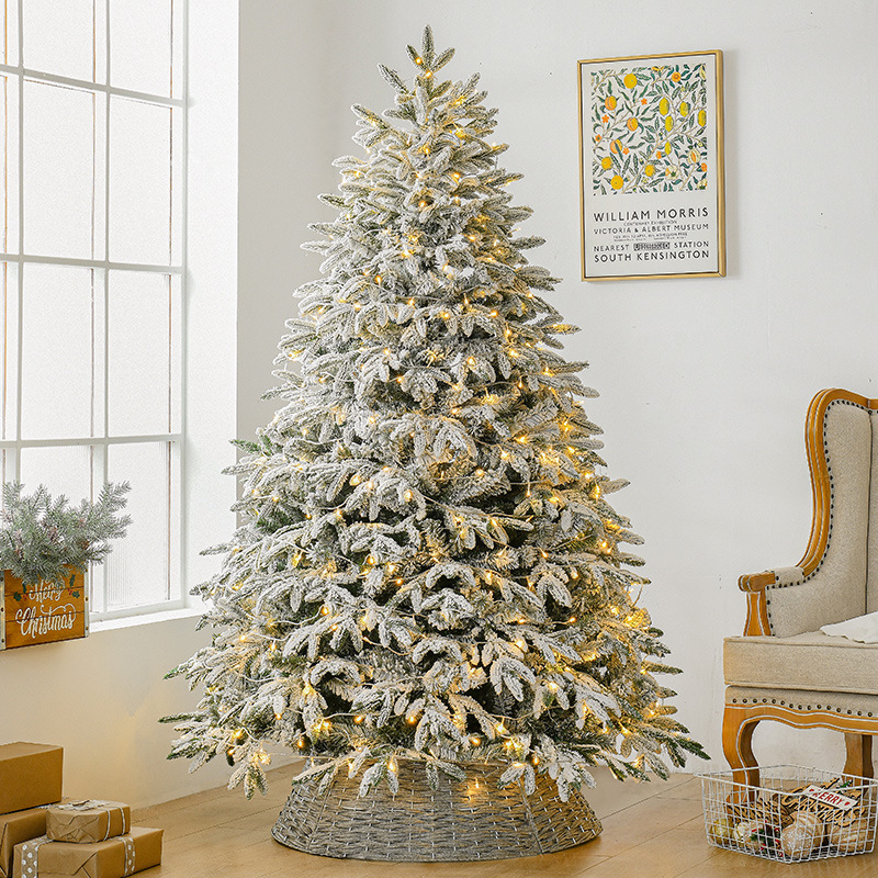Árbol de Navidad de lujo mixto de PE, cubierto de nieve, decoración de 240 cm para escaparates de centros comerciales.
