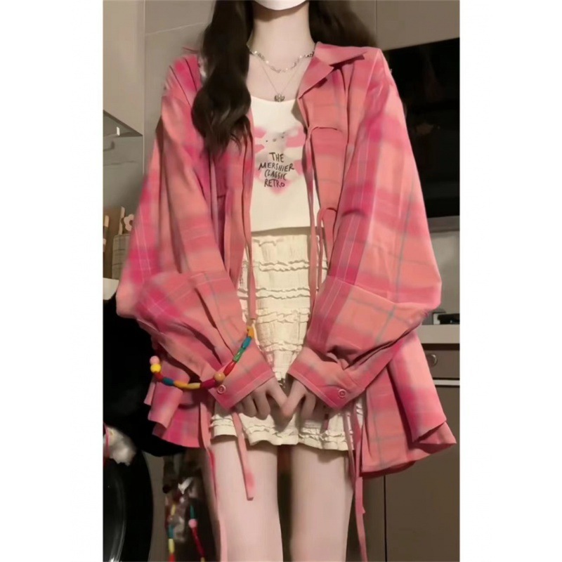 핑크 도파민 격자 무늬 긴 소매 셔츠 2024 새로운 여성 가을 홍콩 스타일 빈티지 세련된 스트랩 셔츠 재킷