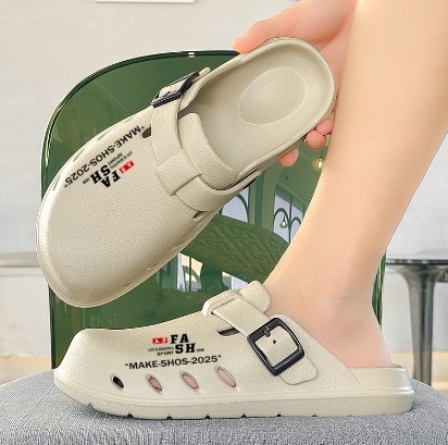 Nuevos zapatos de verano Bocken zapatillas de bolsas de cabeza zapatillas casuales de hombre grandes zapatillas de moda de moda zapatillas de moda perezosa