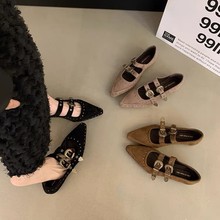 复古尖头浅口内增高玛丽珍单鞋女2025秋款铆钉皮带扣绒面平底单鞋