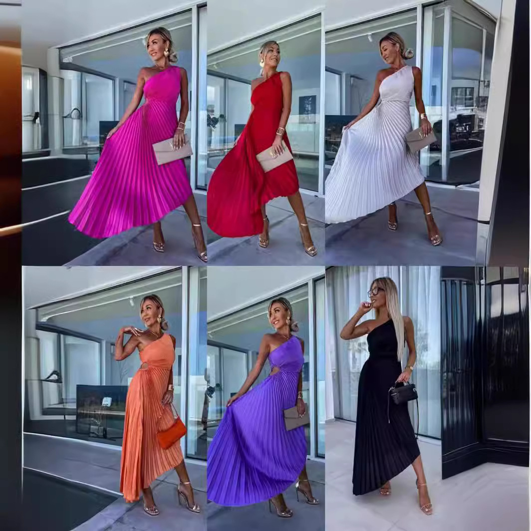 European and American 2024 Women's New Fashion Solid Color Casual Sexy Elegant One-shoulder Oblique Collar Pleated Hollow Dress
