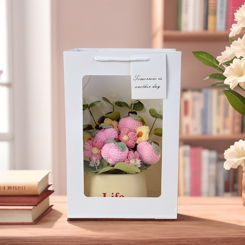 創意的な花束は花を編みます。|undefined