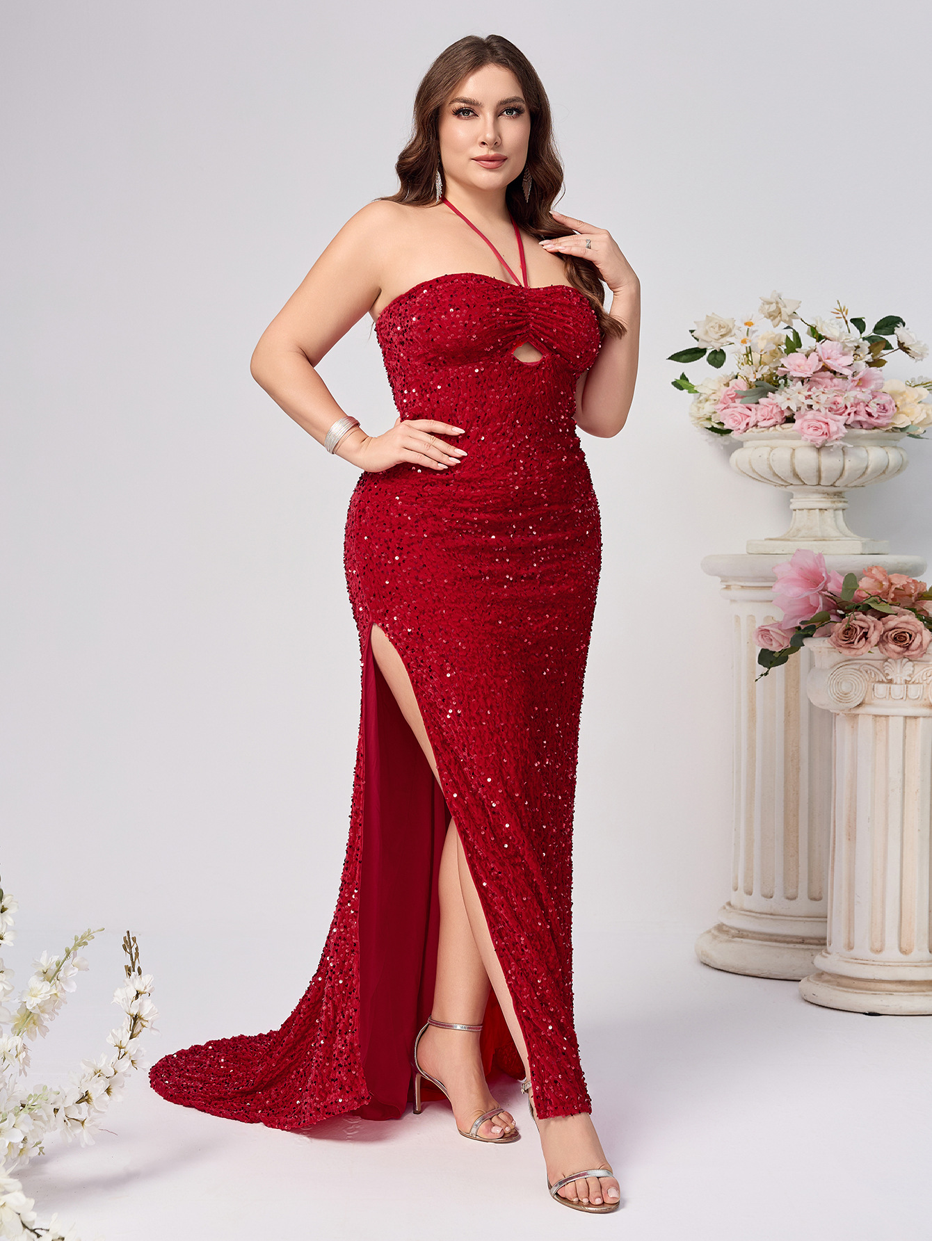 Vestido de talla grande para comercio exterior estilo caliente moda femenina sexy cuello halter con lentejuelas sin mangas vestido rojo image 4