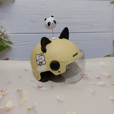 children's helmet cute cartoon – Motosiklet kaskı (dəbilqə) - writing-cat-khaki-white-short-black-cat-ears-white-bear-7-15-years-old