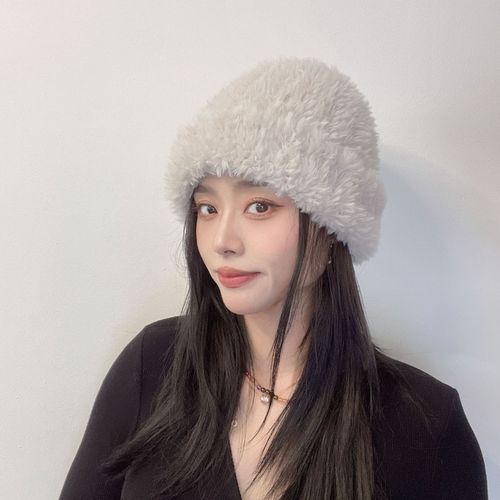 Korean plush woolen hat for women winter big head trendy ins new fashion cold hat small knitted hat showing face