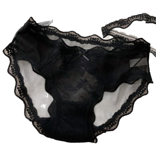 Fashionable little tricks~ Sexy lace underwear with mesh and breathable design for young girls, delicate butterfly ties, skin-friendly low-rise triangle pants