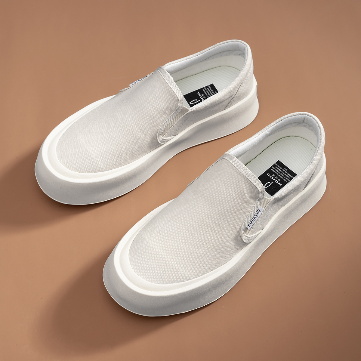 Factory direct supply thick-soled small white shoes men's breathable versatile cloth shoes Japanese simple slip-on casual lazy shoes wholesale