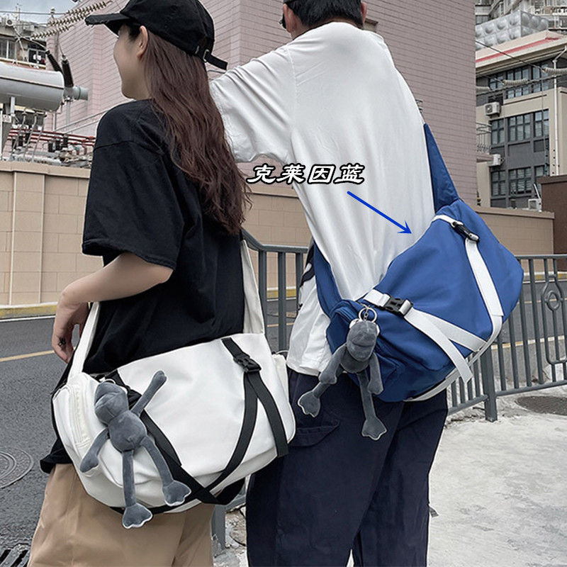日系原宿大容量郵差包男ulzzang韓國ins復古百搭潮流情侶斜挎包女