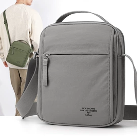 休闲背包;通用双肩背包;商务背包