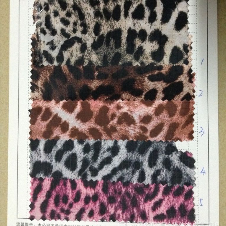 厂家直销210D三分格印花牛津布，210D豹纹印花牛津布，现货小批