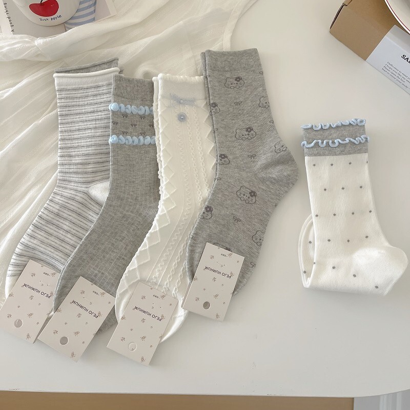 Spring and Summer Sea Salt Blue-Gray Slouch Socks for Women, Sweet Korean-Style Striped Floral Mid-Calf Socks, Breathable Thin Ruffled Socks