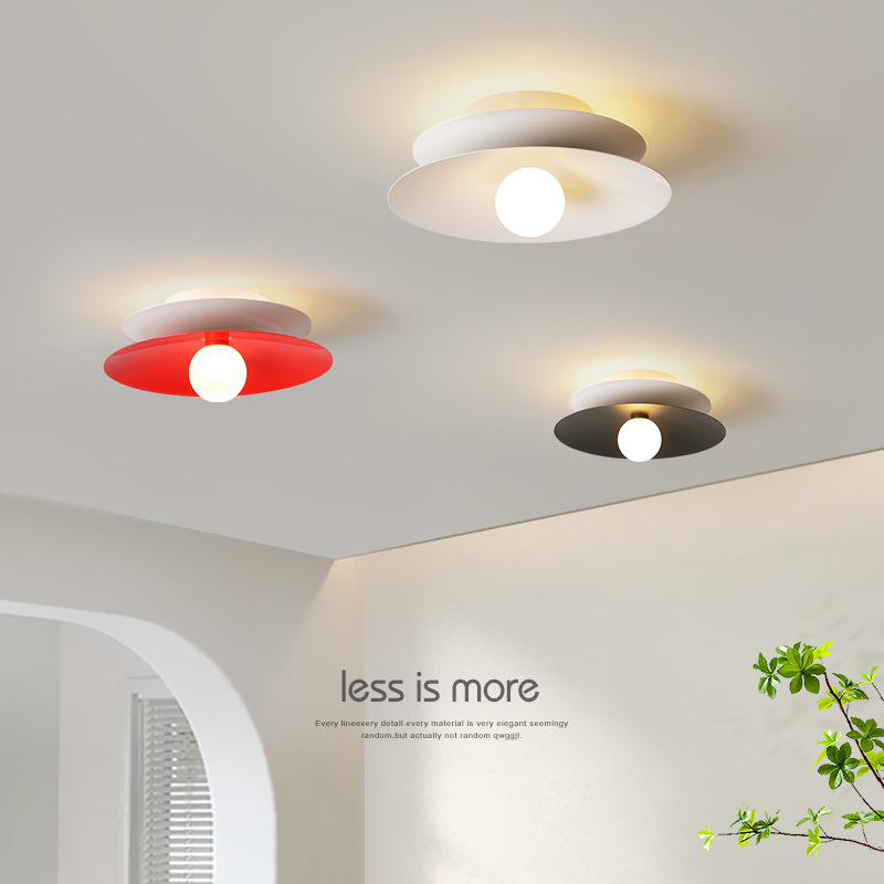 Design modern and minimalistic ceiling light