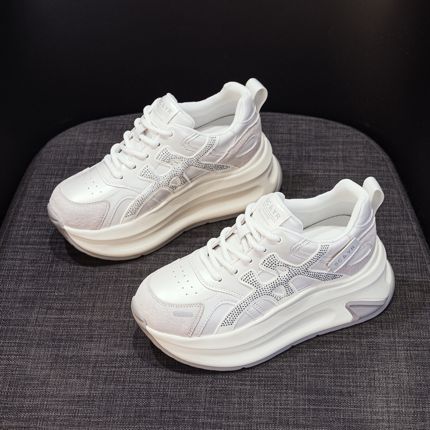Giày sneaker nữ đế dày tăng chiều cao phong cách cổ điển mới thu 2026 — M2916- 1m màu, M2916-1 màu đỏ, M2916-1 màu vàng