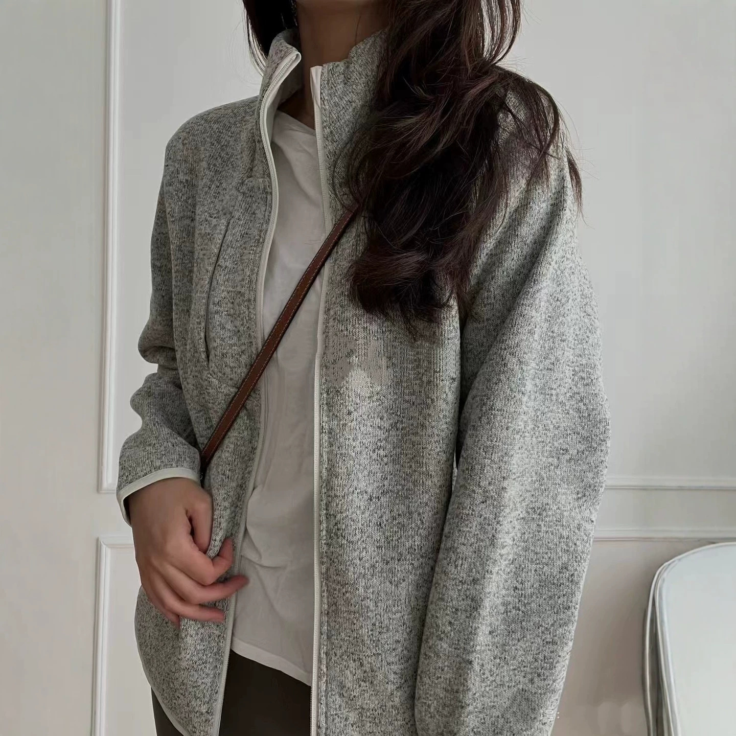 Lulu-style spring, autumn, and winter fleece-lined knitted outdoor jacket, solid color casual top for couples