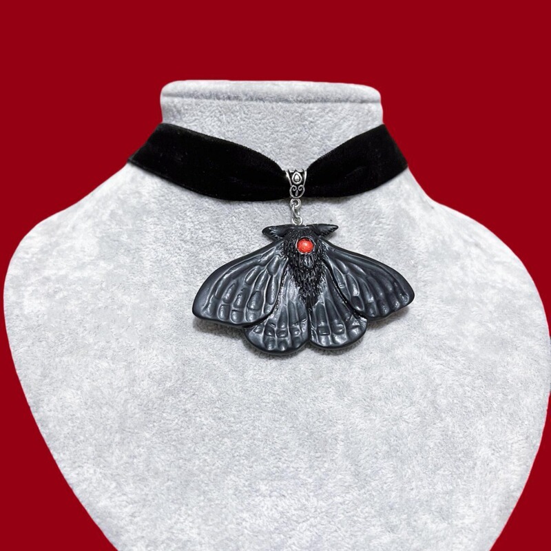 Y2K Subculture Gothic Style Vintage Black Moth Velvet Necklace Collar Necklace Halloween Necklace