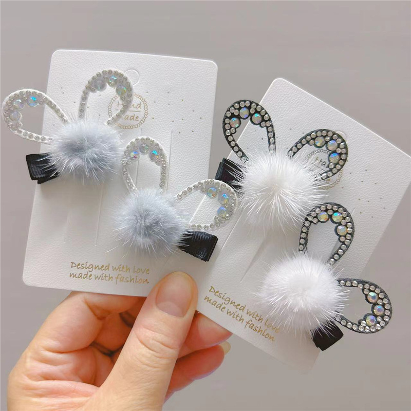 Sweet Solid Color Imitation Mink Hair Clip display picture 1