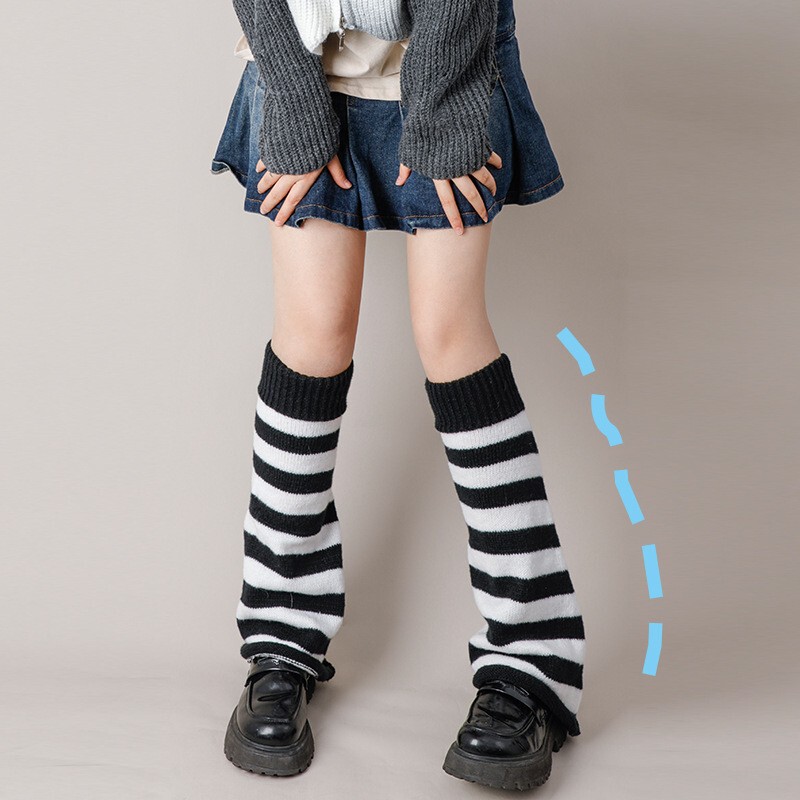 Black and White Striped Versatile Knit Jk Slouch Socks Slimming Y2K Subculture Spicy Girl Flared Wide-Leg Socks Black and White Striped Versatile Knit Jk Slouch Socks Slimming Y2K Subculture Spicy Girl Flared Wide-Leg Socks