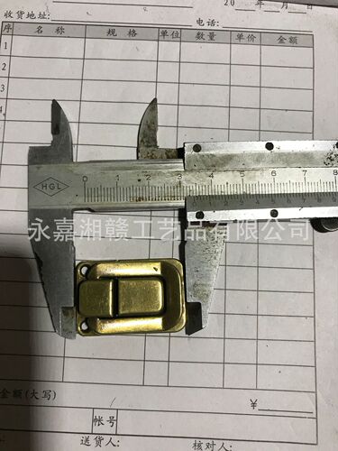 Lock manufacturer wholesale metal luggage accessories Taiping buckle wooden box lock iron lock can be customized