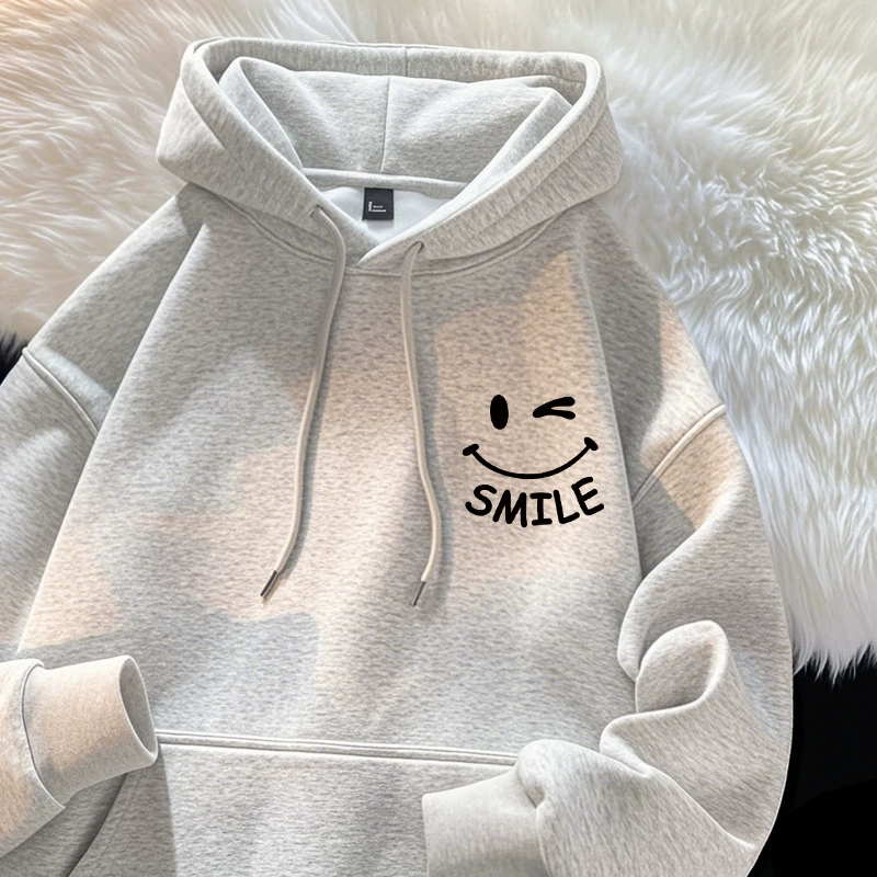 Европейский свитер с капюшоном для женщин осень и зима 2024 новая повседневная дикая плюшевая толстовка для мальчиков