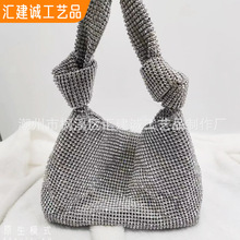 满钻包包女镶钻水桶包A级水钻链条包手提单肩打扭结包磁扣便携