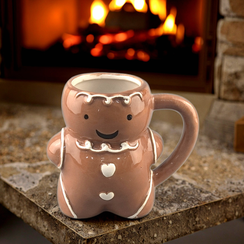 Spot Navidad lindo pan de jengibre hombre taza de cerámica decoración en relieve creativo taza de cerámica de dibujos animados de alto valor