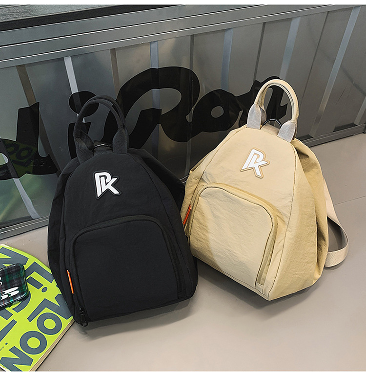 Unisex casual large-capacity crossbody bag, sporty casual student backpack, fashionable and versatile commuter single-shoulder bag undefined