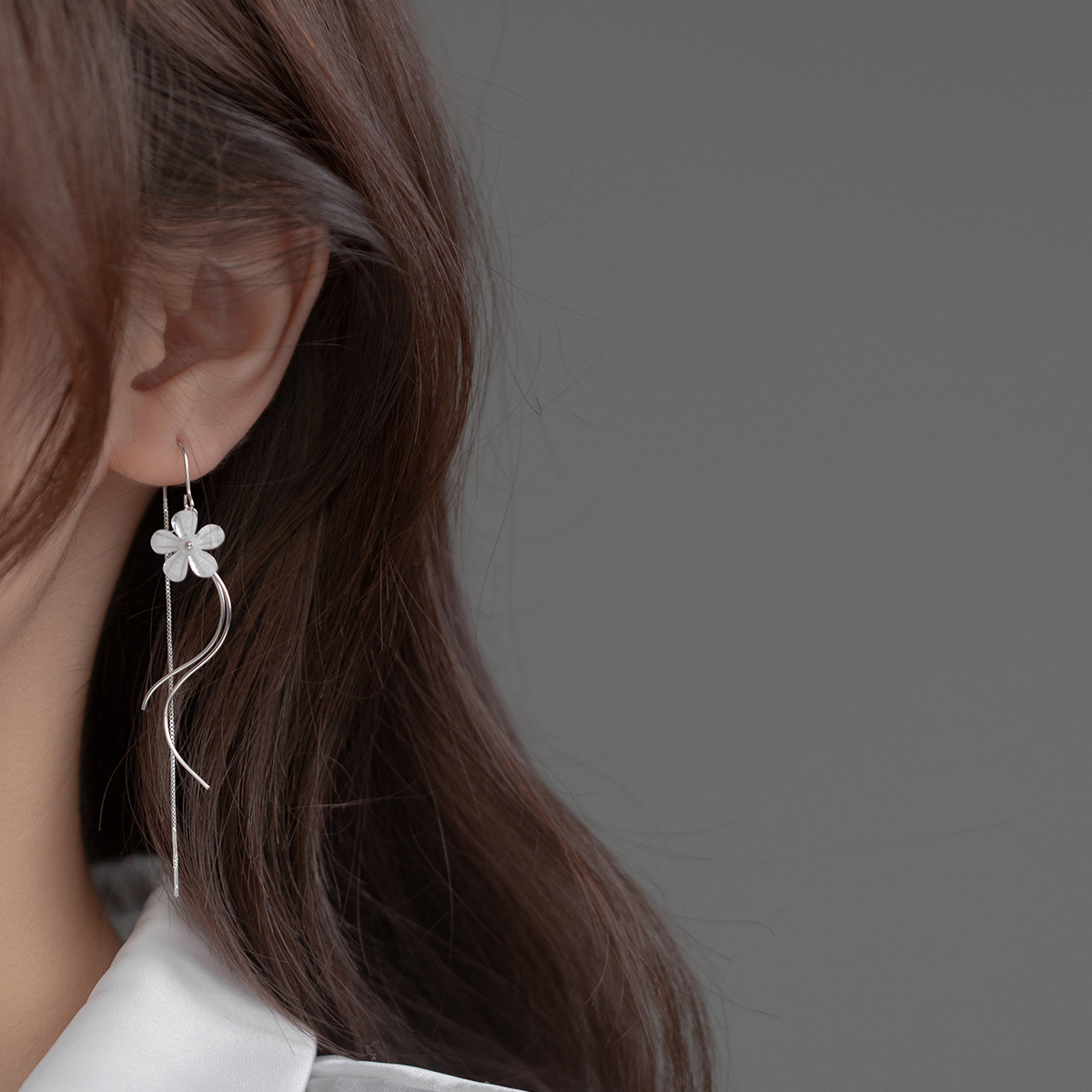 Eloch s925 plata de cinco pétalos línea de orejas de flores femenina coreana temperamento dulce pequeño fresco adorable joyas de orejas M01858