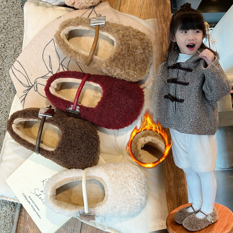 Детские милые меховые туфли 2025 осень-зима новая мода верхняя одежда для маленьких, средних и больших детей однотонные шерстяные туфли-бобы