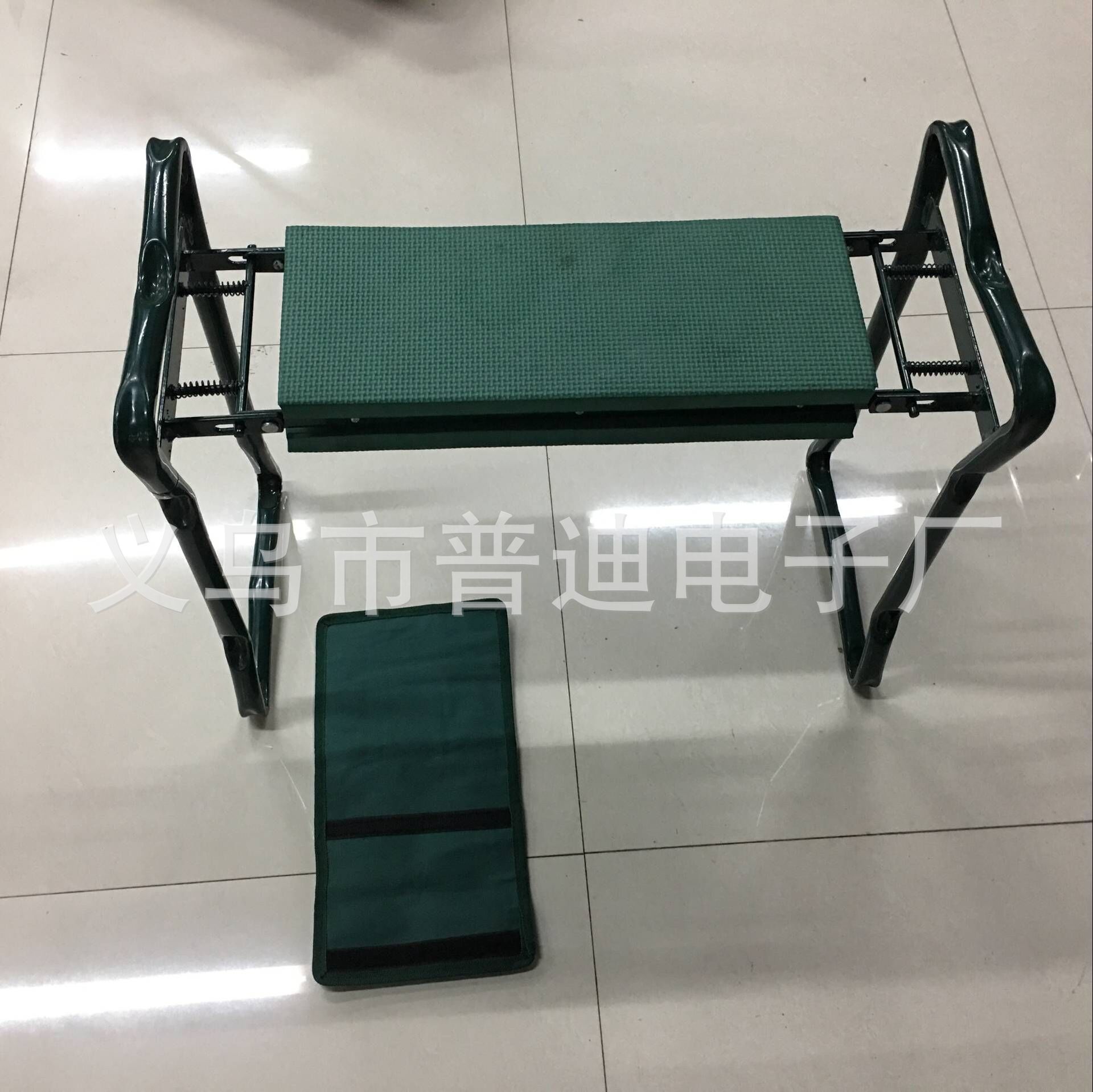 厂家批发TV新品Garden Joy Garden kneeler园林跪凳花园折叠凳