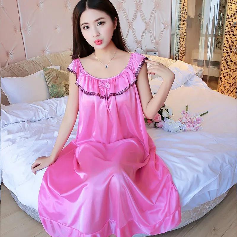 2023 camisón de seda de hielo de verano delgado de seda de las mujeres de mediana edad sexy suave cómodo pijamas homewear de las mujeres al por mayor