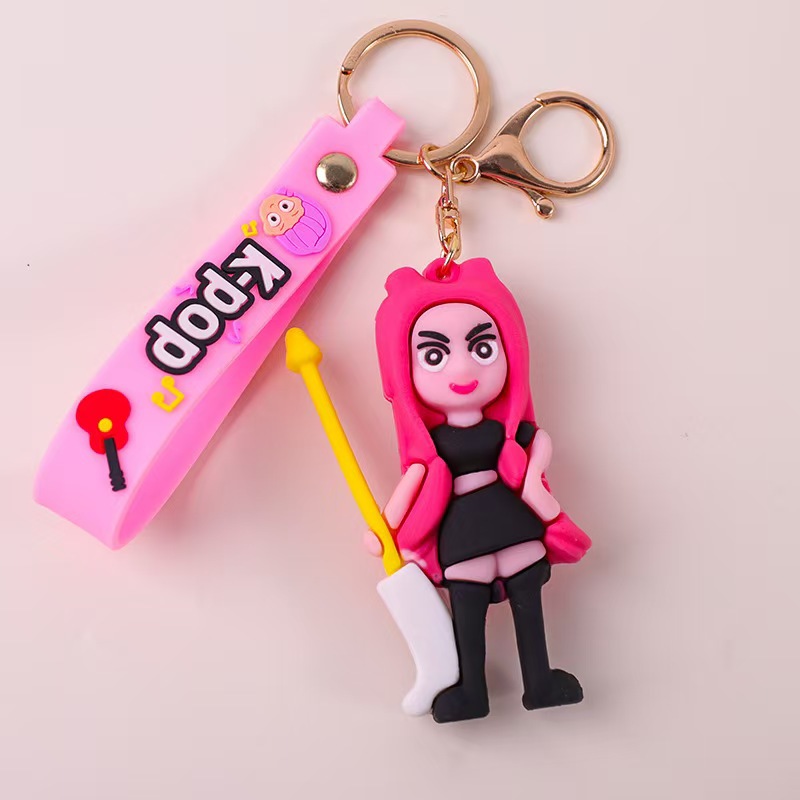 Nuevo grupo de cazadores de brujas transfronterizos llavero super grande muñeca de moda tridimensional muñeca de juguete de automóvil colgante llavero muñeca