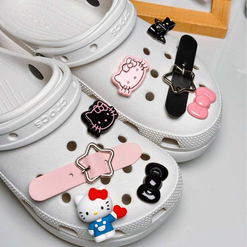 夏のスリッパ靴花漫画ハローキティ下駄アクセサリー靴バックル靴花セット diy アクセサリーリトルレッドブック|undefined