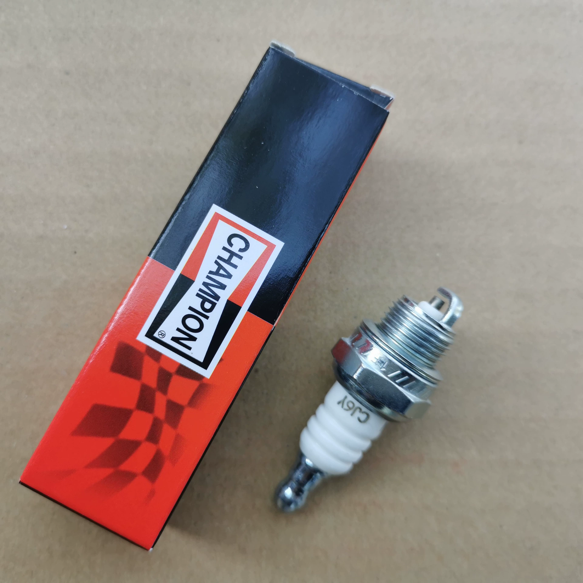 Двухтактная Свеча зажигания, двухтактная Свеча зажигания американского чемпиона CJ6Y, подходит для Xiaosong Mitsubishi Steele Kawasaki