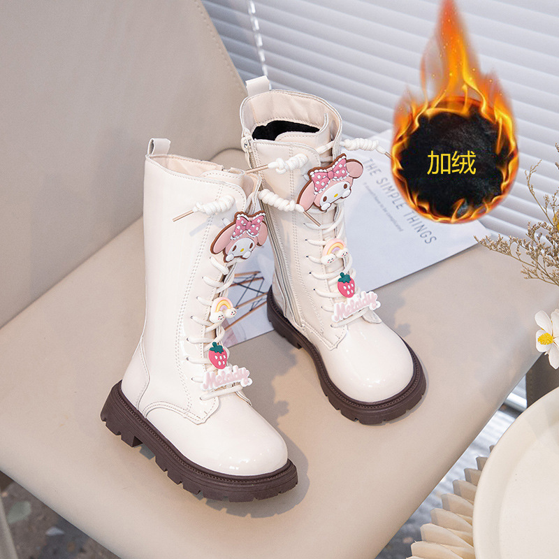 베이지 플러스 벨벳