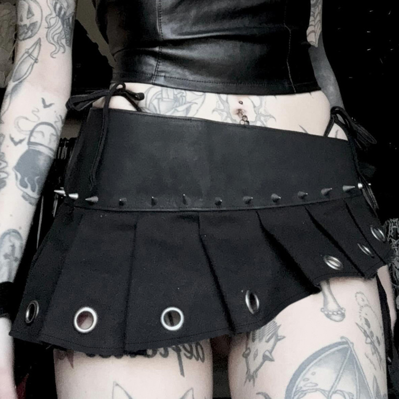 2026 New Hot Girl Style Dark Gothic Rivet Design Irregular Short Skirt Black Slim Fit Woven Half Skirt for Women Summer 2026 New Hot Girl Style Dark Gothic Rivet Design Irregular Short Skirt Black Slim Fit Woven Half Skirt for Women Summer