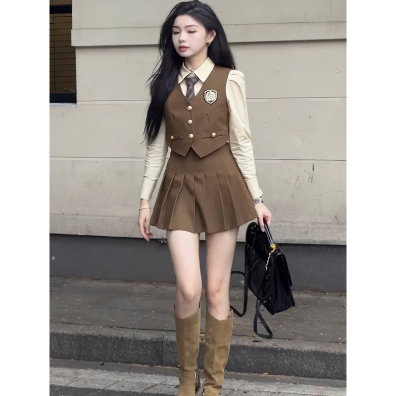 대학 영국 스타일 유니폼 세트 가을 새로운 스파이스 소녀 세트 조끼 긴 소매 셔츠 주름 스커트 3 조각 세트