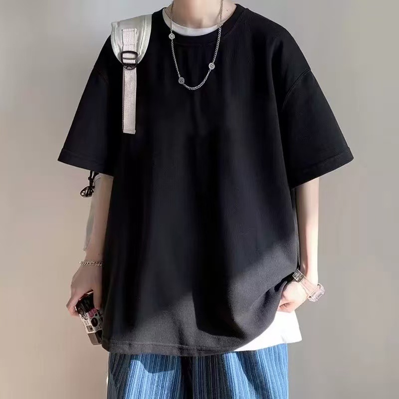 검은색