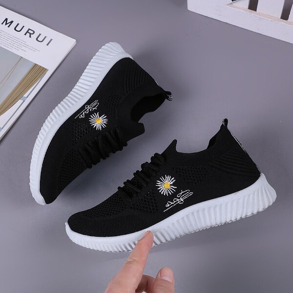 Fashionable universal sports breathable thin white sneakers