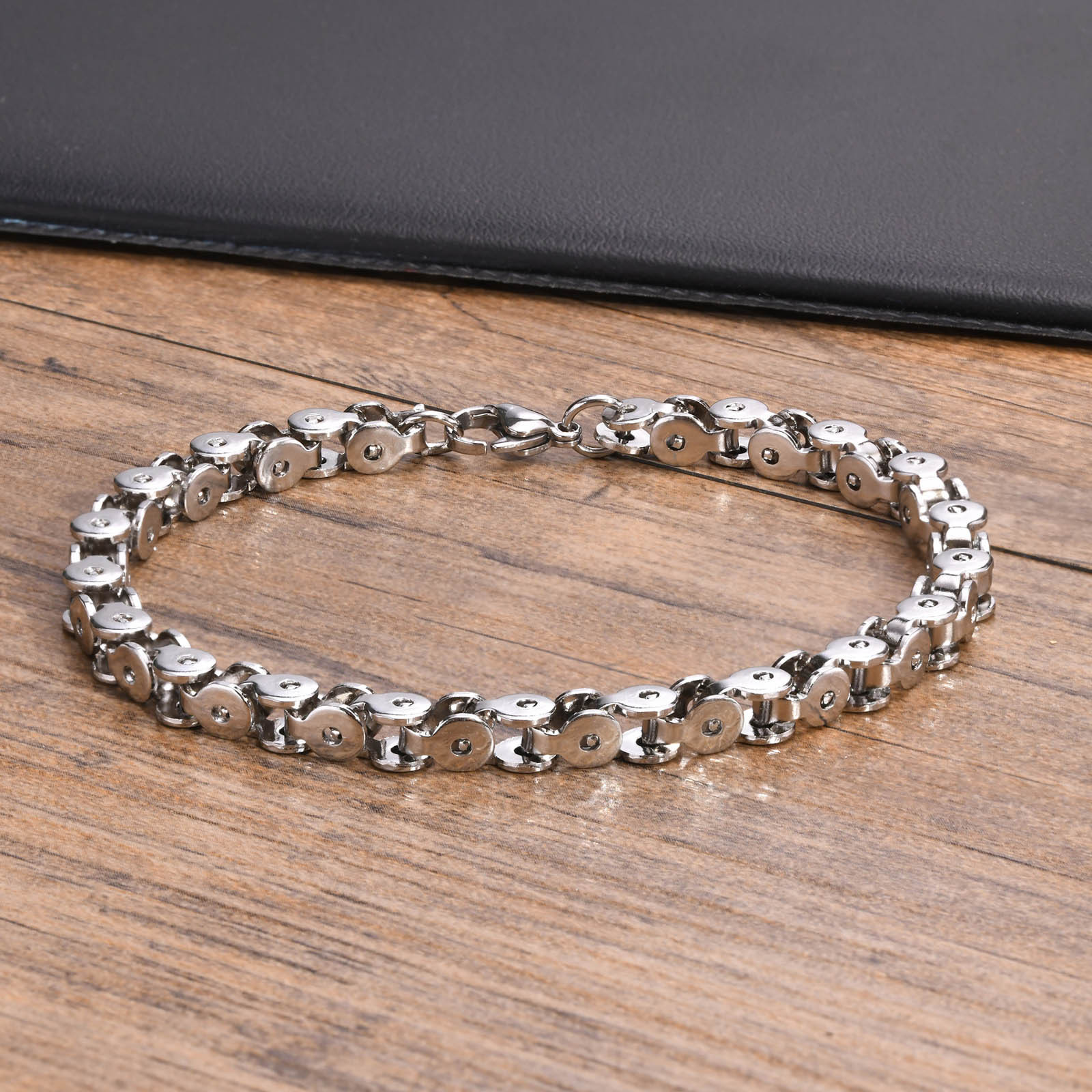 11g Weight Casual Geometric 201 Stainless Steel Stainless Steel Bracelets In Bulk