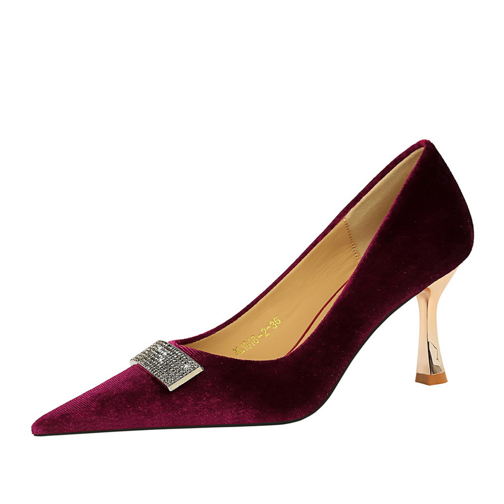 1818-K67 European And American Style Banquet Women's Shoes Heels Suede Shallow Mouth Pointed Toe Metal Rhinestone_vogvips.com
