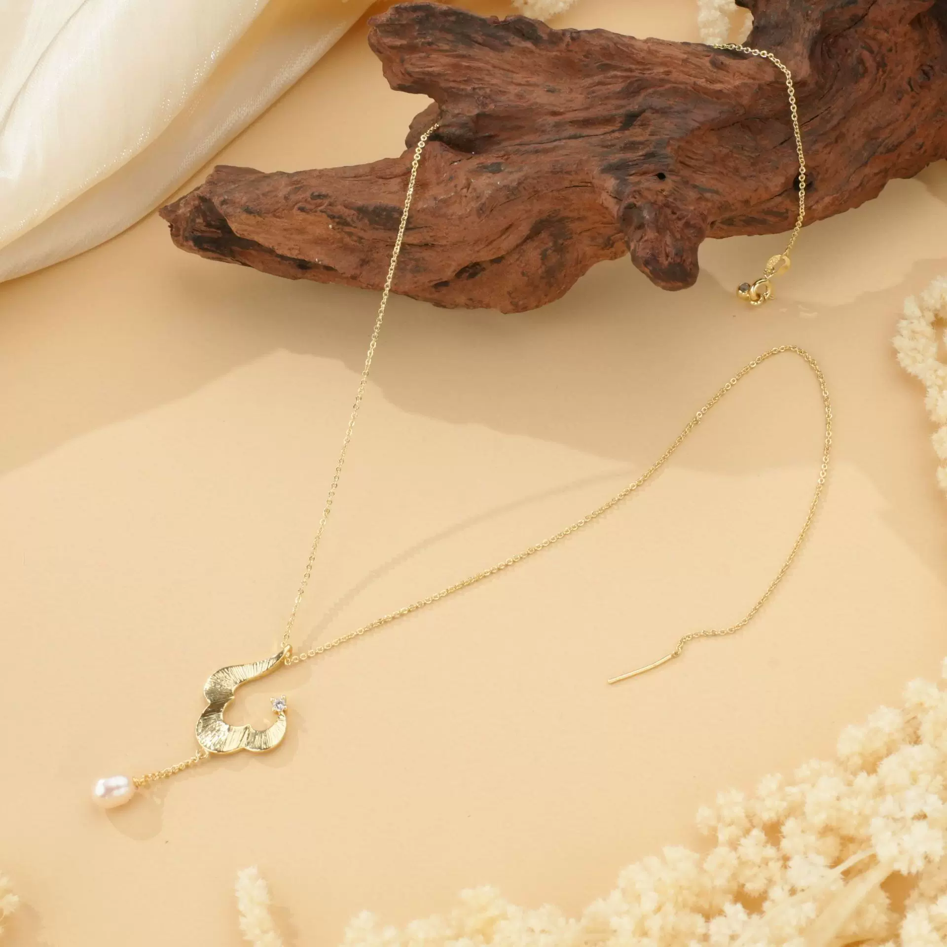 天然淡水珍珠项链不规则珍珠吊坠长链设计源头工厂跨境设计星月