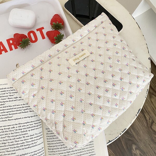 Brand cute capacious handheld organizer bag