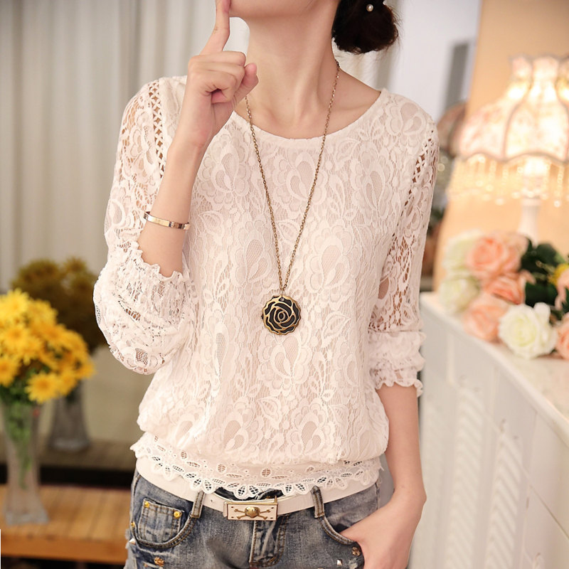 2025 Spring and Autumn New Elegant Long Sleeve White Bottoming Slim Hook Pattern Hollow Lace Shirt for Women