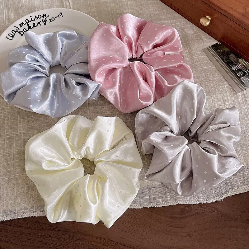 韩系缎面超大号银狐灰波点大肠发圈女百搭氛围感马尾丸子头绳头饰