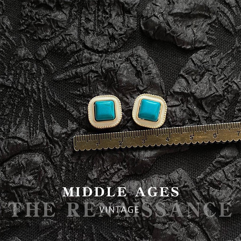 Vintage white-edged square light-medium turquoise antique gold earrings